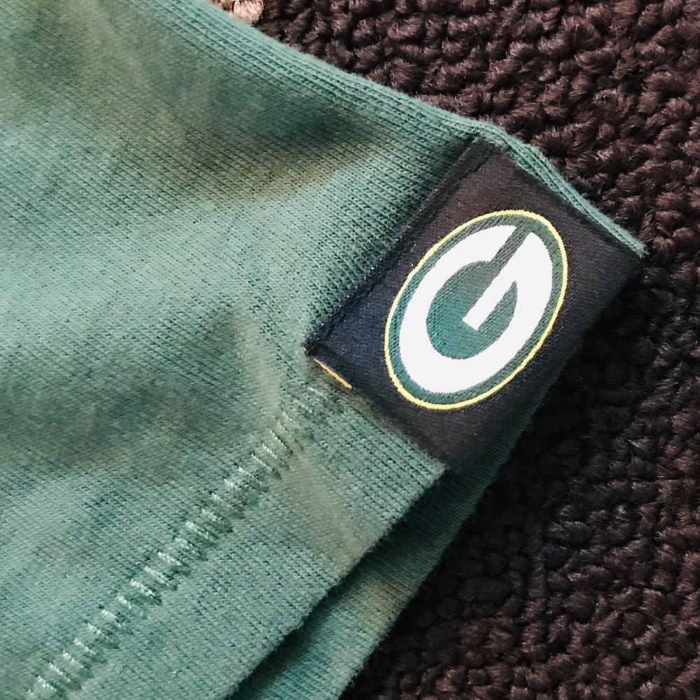 🚨Levi’s Greenbay Packer Edition T-shirt - Picture 5 of 6